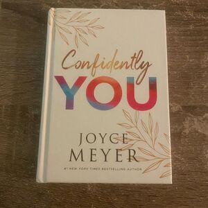 Confidently You by Joyce‎ Meyer Faith Words Publishing 2022 NWT